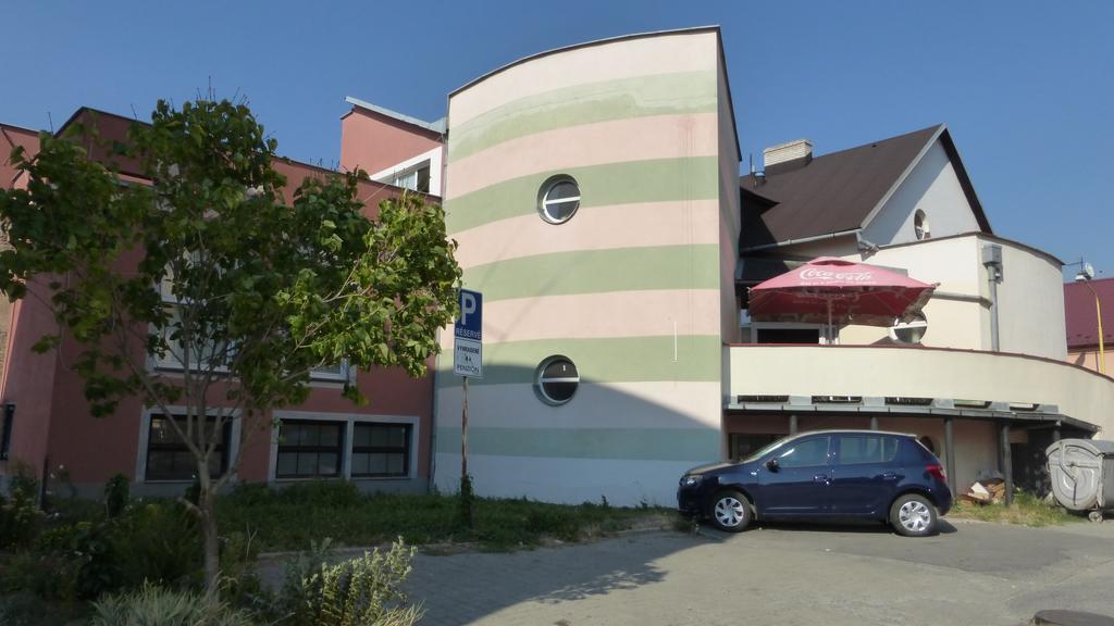 Penzion Dukat Prešov Extérieur photo