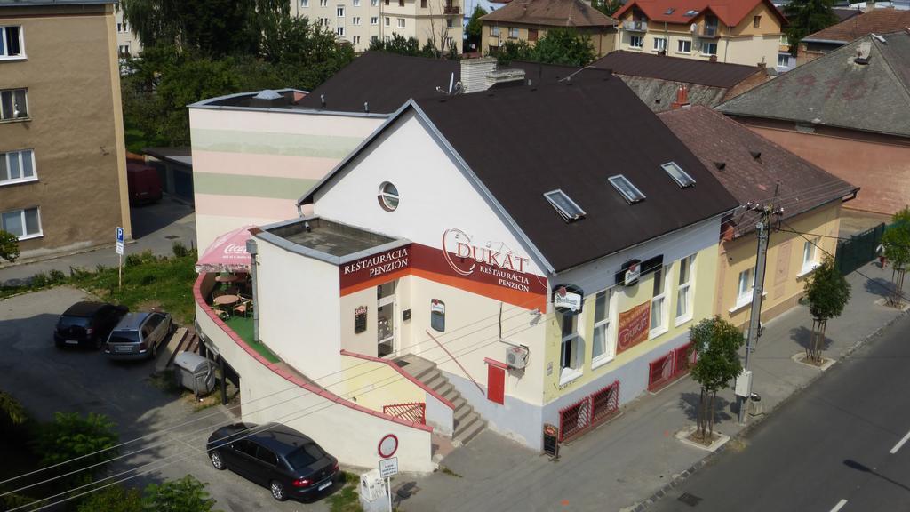 Penzion Dukat Prešov Extérieur photo